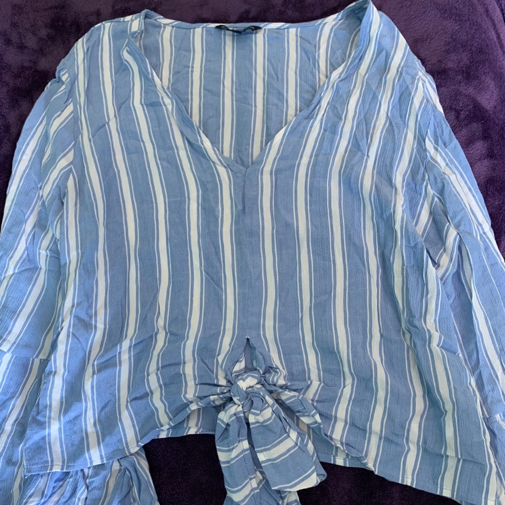 American Eagle Dressy Long Sleeve
